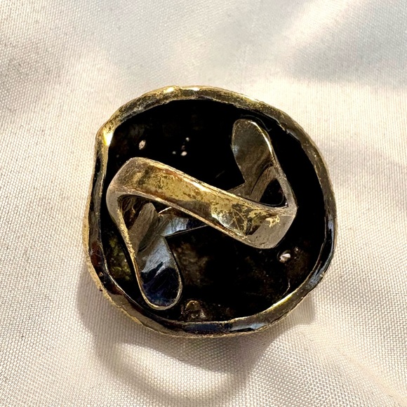 Vintage Mushroom Dome Ring Gold Tone 1960s - 70s Brutalist Era Style size 4.5-5 - Picture 7 of 9